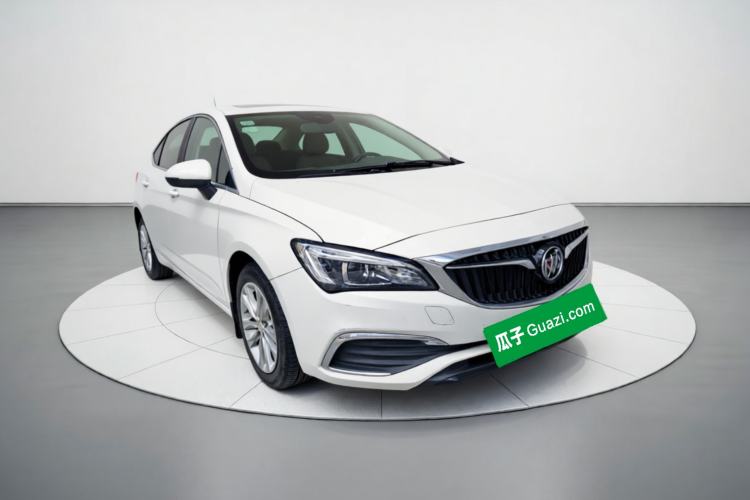 Used Buick Verano 2018 Sedan 20T Dual-Clutch Elite Model Front Right 45 Deg