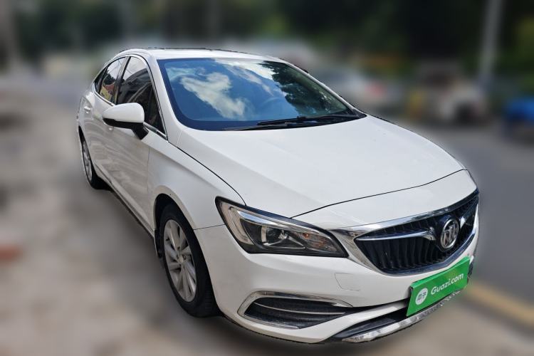 Used Buick Verano 2018 Sedan 15S Automatic Entry Model Front Right 45 Deg