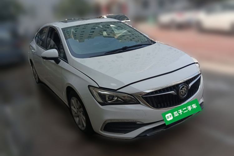Used Buick Verano 2018 Sedan 15S Automatic Leading Model Front Right 45 Deg