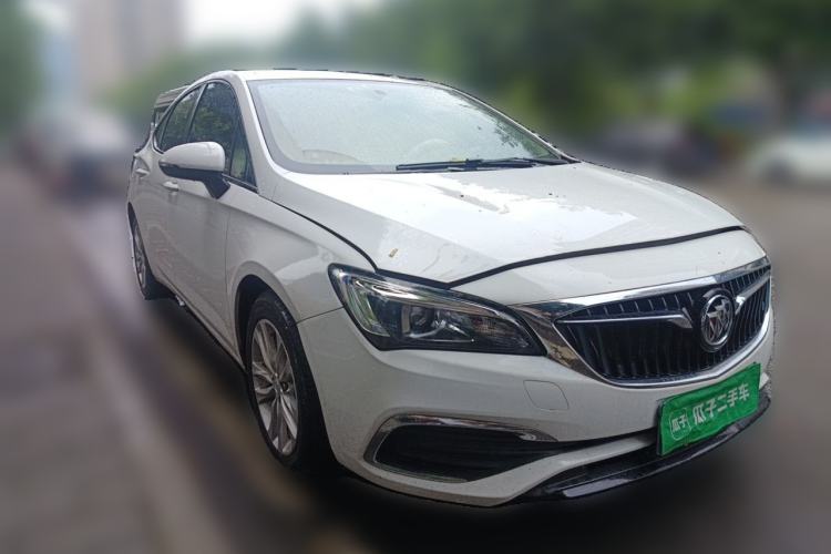 Used Buick Verano 2018 Sedan 20T Dual-Clutch Leading Model Front Right 45 Deg