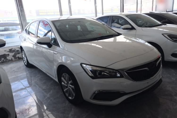 Used Buick Verano 2018 Sedan 15S Automatic Leading Model Front Right 45 Deg