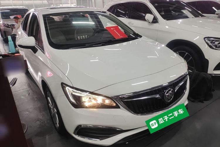 Used Buick Verano 2018 Sedan 15S Automatic Entry Model Front Right 45 Deg
