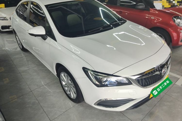 Used Buick Verano 2018 Sedan 15S Automatic Leading Model Front Right 45 Deg