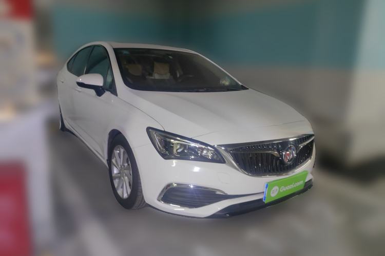Used Buick Verano 2018 Sedan 15S Automatic Entry Model Front Right 45 Deg