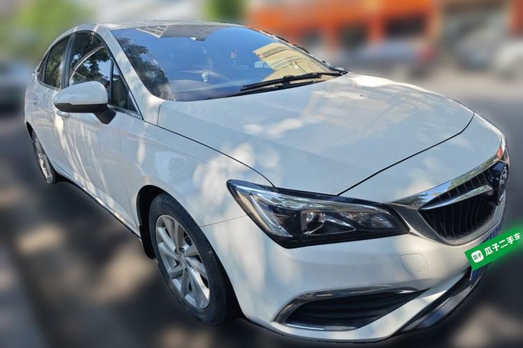 Used Buick Verano 2018 Sedan 15S Automatic Leading Model Front Right 45 Deg