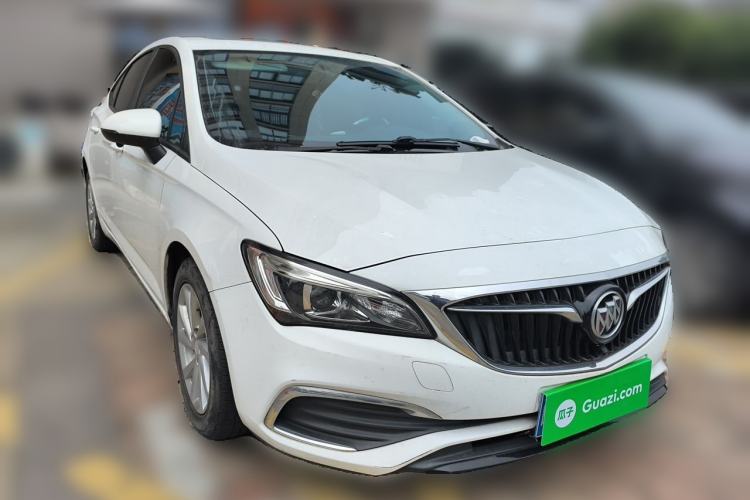 Used Buick Verano 2018 Sedan 15S Automatic Leading Model Front Right 45 Deg