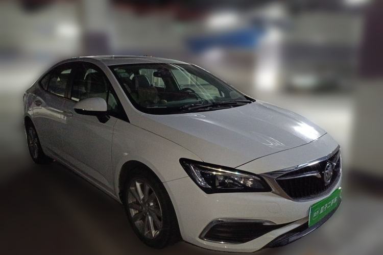 Used Buick Verano 2018 Sedan 15S Automatic Leading Model Front Right 45 Deg