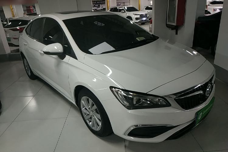 Used Buick Verano 2018 Sedan 15S Automatic Entry Model Front Right 45 Deg