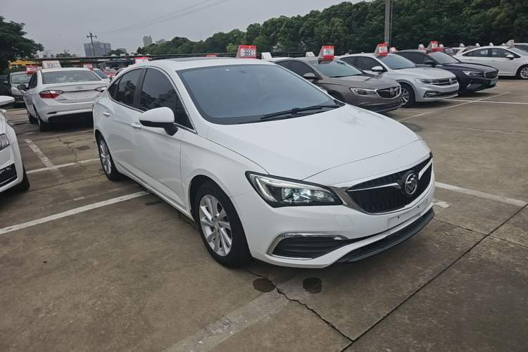 Used Buick Verano 2018 Sedan 15S Automatic Entry Model Front Right 45 Deg