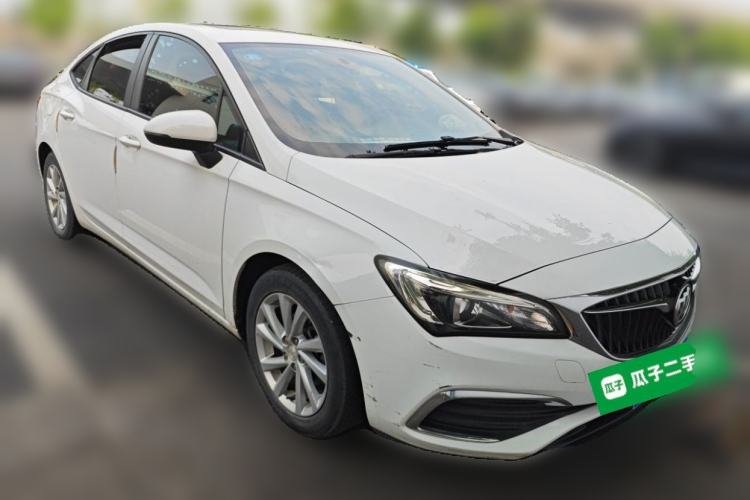 Used Buick Verano 2018 Sedan 15S Automatic Leading Model Front Right 45 Deg
