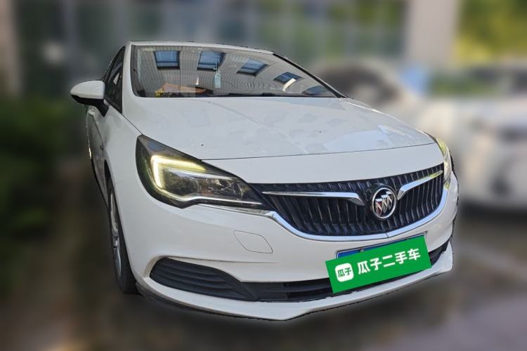 Used Buick Verano 2018 Hatchback 15S Automatic Leading Model Front Right 45 Deg