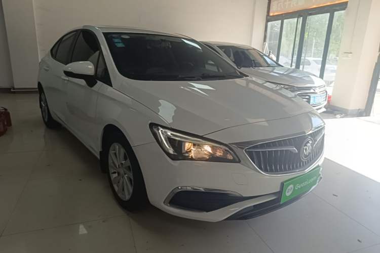 Used Buick Verano 2018 Sedan 15S Automatic Leading Model Front Right 45 Deg