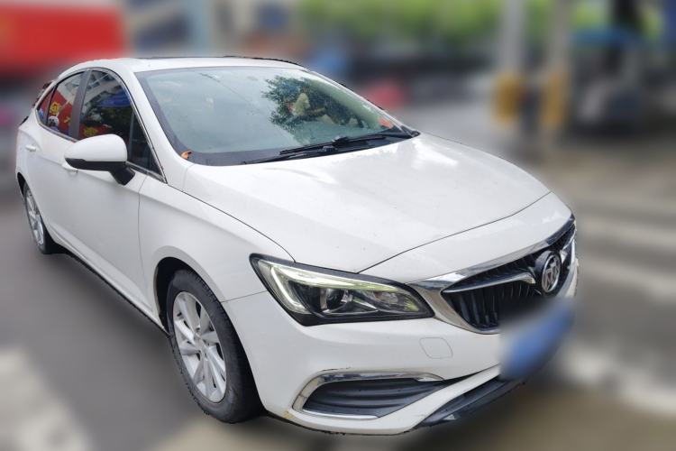 Used Buick Verano 2018 Sedan 15S Automatic Entry Model Front Right 45 Deg