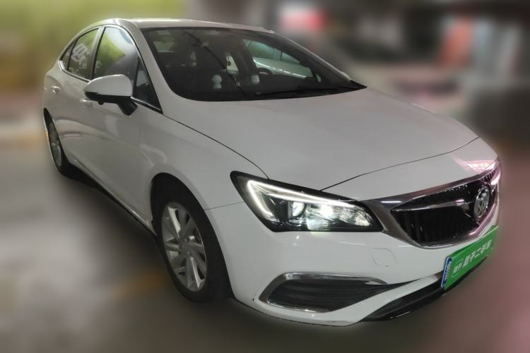 Used Buick Verano 2018 Sedan 15S Automatic Leading Model Front Right 45 Deg