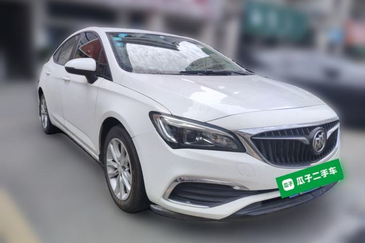 Used Buick Verano 2018 Sedan 20T Dual-Clutch Leading Model Front Right 45 Deg