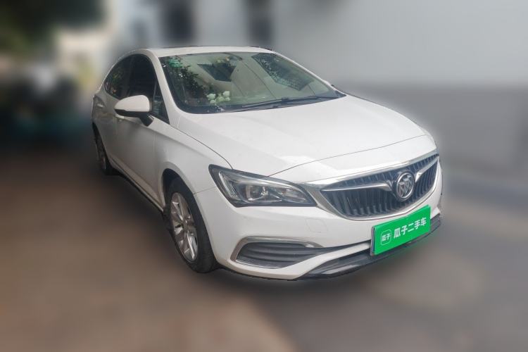 Used Buick Verano 2018 Sedan 20T Dual-Clutch Leading Model Front Right 45 Deg