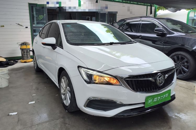 Used Buick Verano 2018 Sedan 15S Automatic Leading Model Front Right 45 Deg