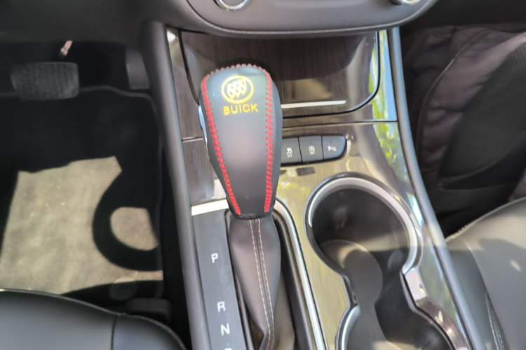 Used Buick Verano 2018 Sedan 20T Dual-Clutch Leading Model Gear Lever