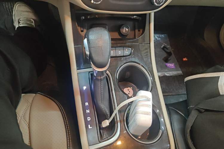 Used Buick Verano 2018 Sedan 15S Automatic Entry Model Gear Lever