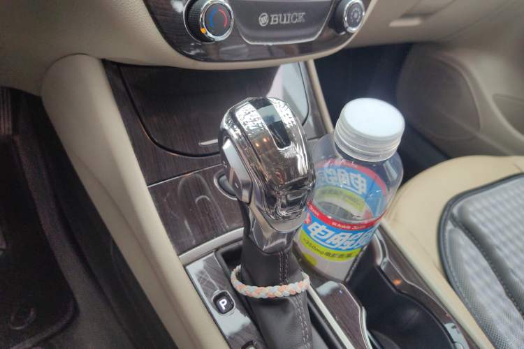 Used Buick Verano 2018 Sedan 15S Automatic Entry Model Gear Lever