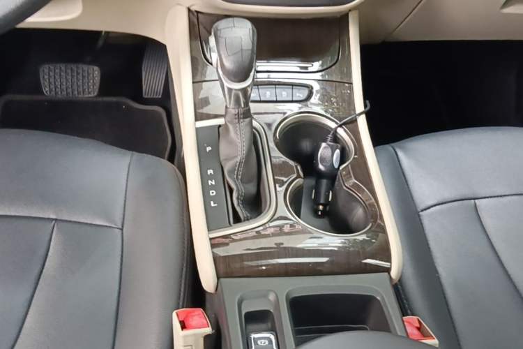 Used Buick Verano 2018 Sedan 15S Automatic Entry Model Gear Lever