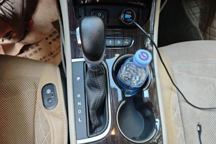 Used Buick Verano 2018 Sedan 15S Automatic Leading Model Gear Lever