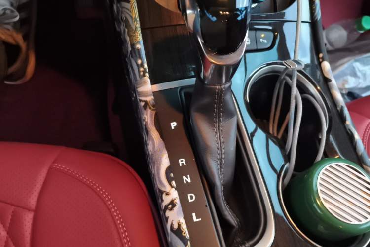 Used Buick Verano 2018 Sedan 20T Dual-Clutch Leading Model Gear Lever