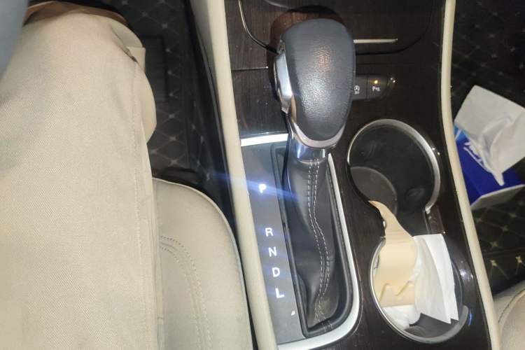 Used Buick Verano 2018 Sedan 15S Automatic Entry Model Gear Lever