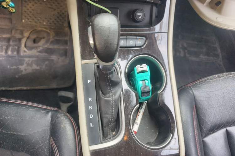 Used Buick Verano 2018 Sedan 15S Automatic Entry Model Gear Lever