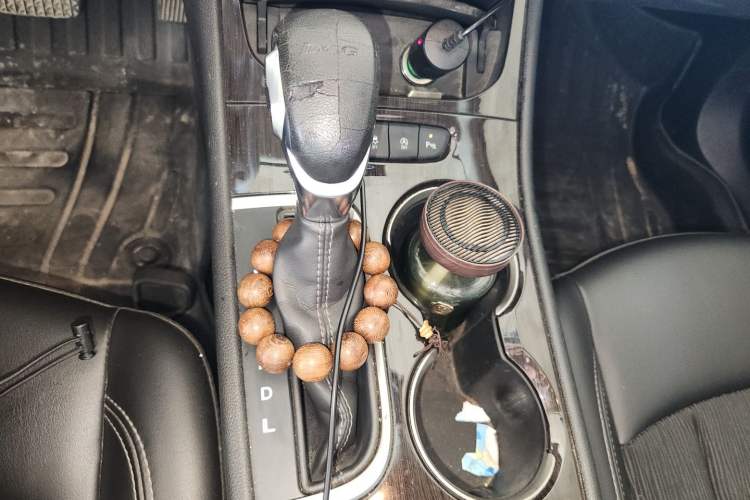 Used Buick Verano 2018 Sedan 20T Dual-Clutch Leading Model Gear Lever