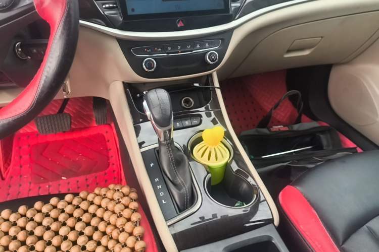 Used Buick Verano 2018 Sedan 15S Automatic Entry Model Gear Lever