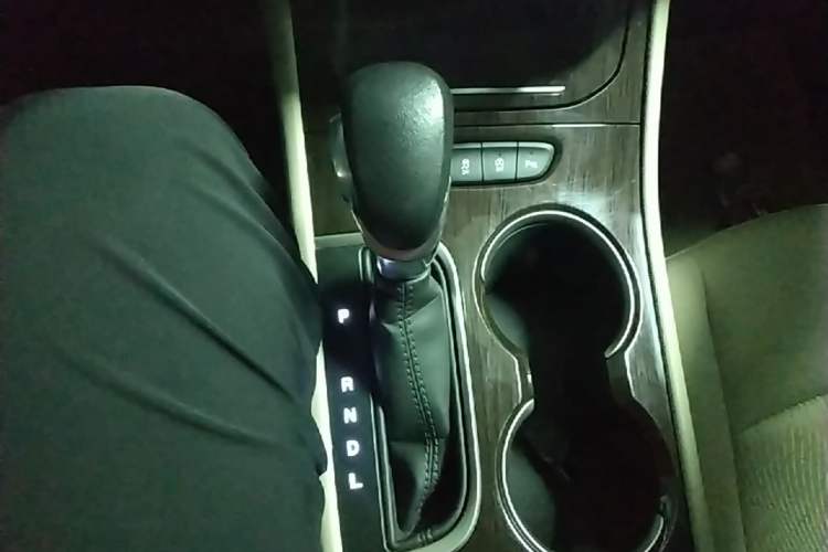 Used Buick Verano 2018 Sedan 15S Automatic Entry Model Gear Lever