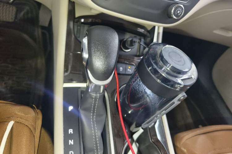 Used Buick Verano 2018 Sedan 15S Automatic Leading Model Gear Lever