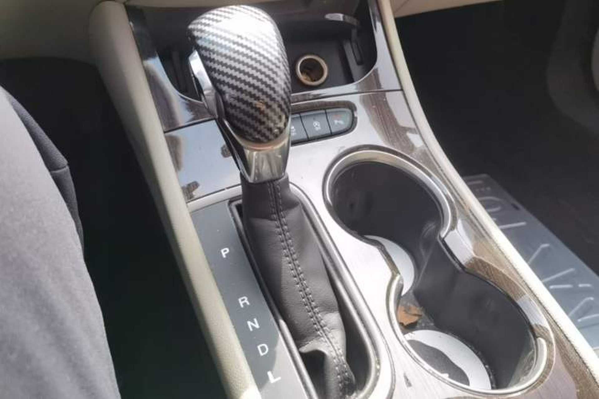 Used Buick Verano 2018 Sedan 15S Automatic Leading Model Gear Lever