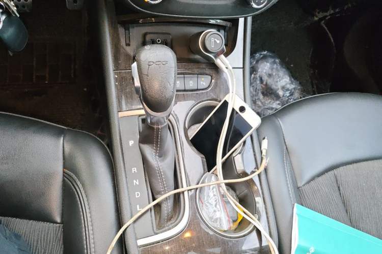 Used Buick Verano 2018 Sedan 20T Dual-Clutch Leading Model Gear Lever
