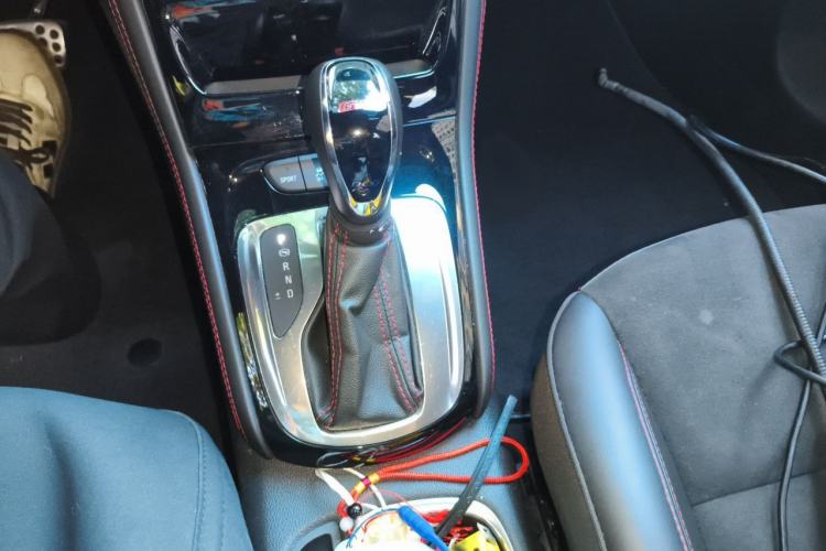 Used Buick Verano 2018 Hatchback GS 20T Dual-Clutch Leading Model Gear Lever