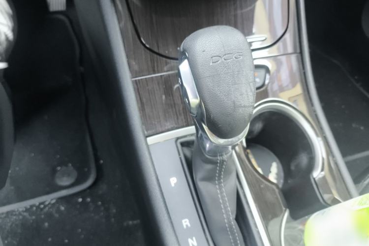 Used Buick Verano 2018 Sedan 20T Dual-Clutch Leading Model Gear Lever