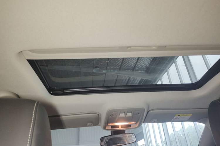 Used Buick Verano 2018 Hatchback 15S Automatic Leading Model Headliner