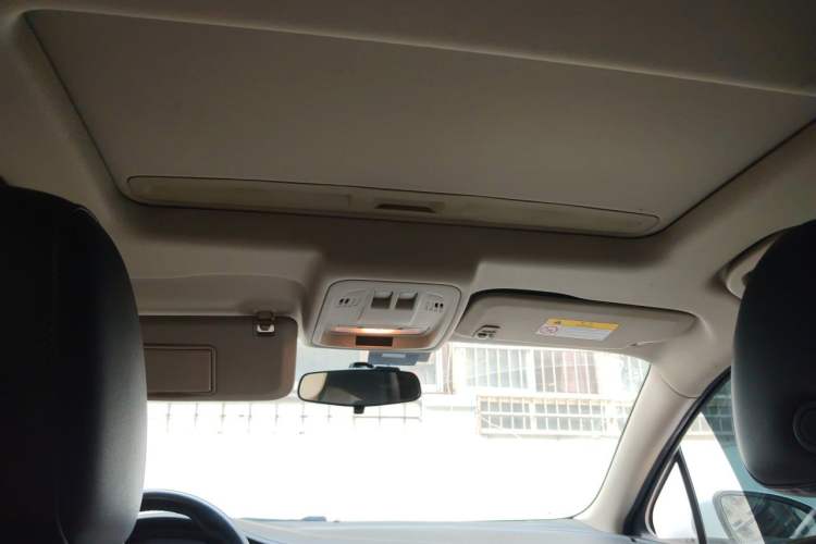 Used Buick Verano 2018 Sedan 15S Automatic Leading Model Headliner