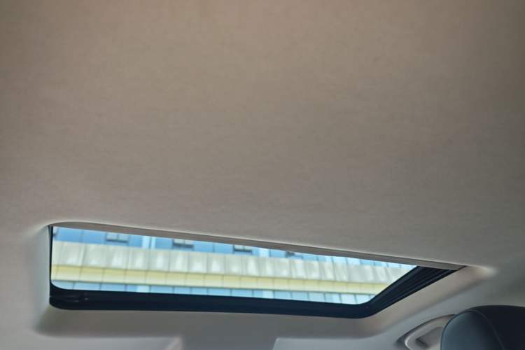 Used Buick Verano 2018 Sedan 15S Automatic Leading Model Headliner