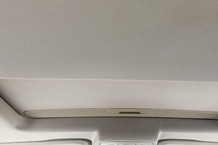 Used Buick Verano 2018 Sedan 20T Dual-Clutch Leading Model Headliner