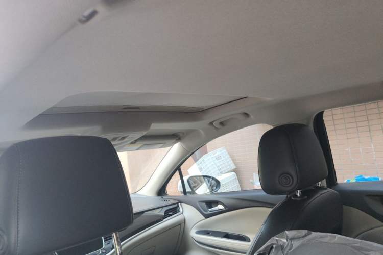 Used Buick Verano 2018 Sedan 15S Automatic Leading Model Headliner