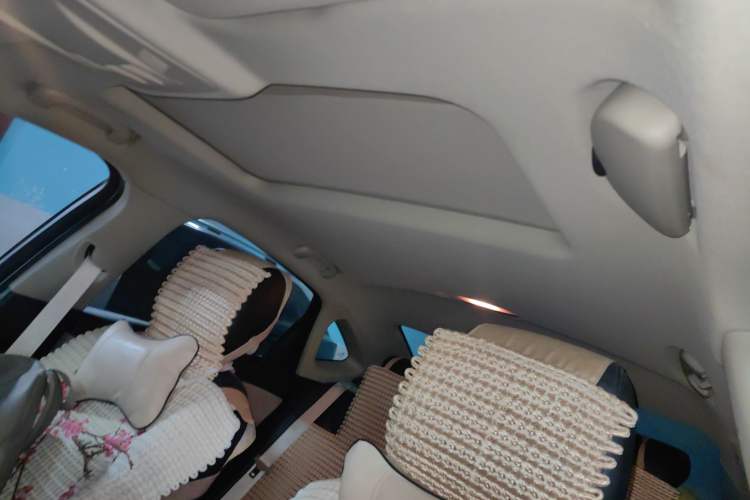 Used Buick Verano 2018 Sedan 15S Automatic Entry Model Headliner
