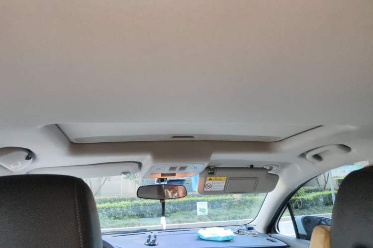 Used Buick Verano 2018 Sedan 15S Automatic Leading Model Headliner