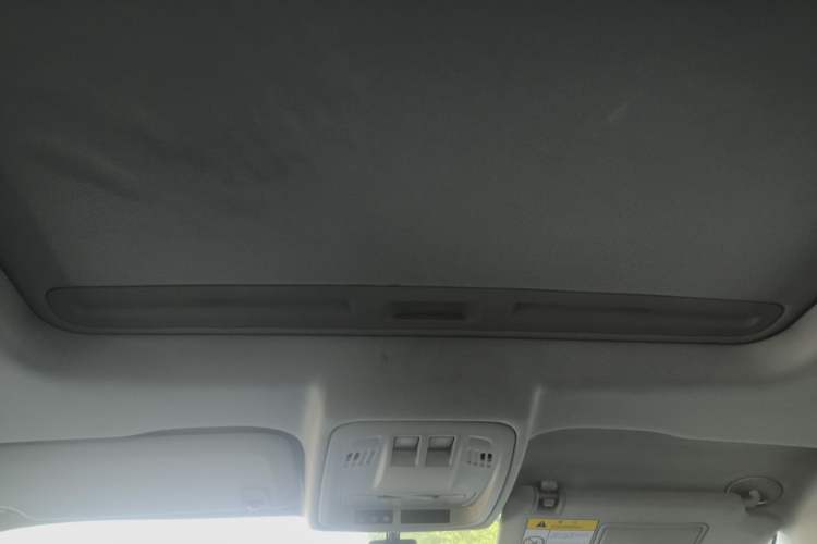 Used Buick Verano 2018 Sedan 20T Dual-Clutch Leading Model Headliner