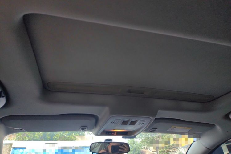 Used Buick Verano 2018 Sedan 20T Dual-Clutch Leading Model Headliner