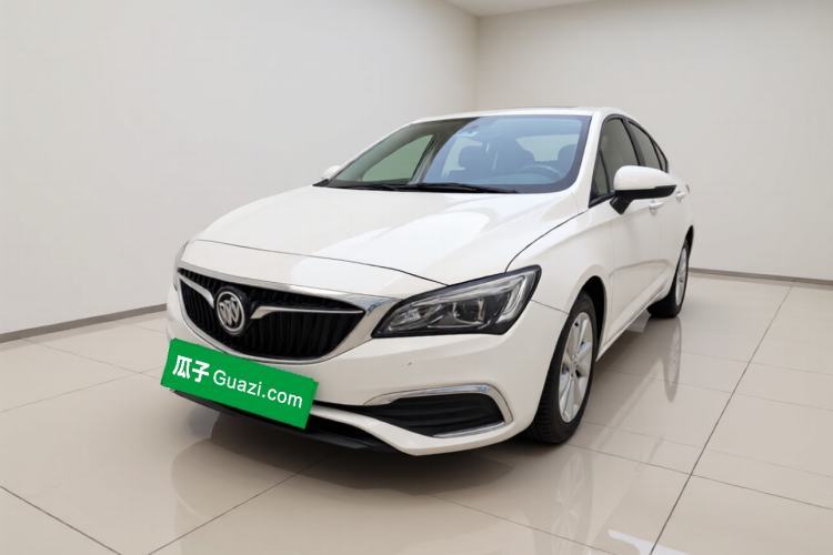 Used Buick Verano 2018 Sedan 15S Automatic Leading Model Guazi used car, China used car export, Used car for sale, Used Buick cars, Cheapest cars for sale