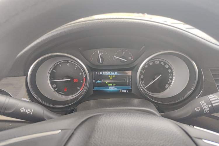 Used Buick Verano 2018 Sedan 20T Dual-Clutch Leading Model Instrument Cluster