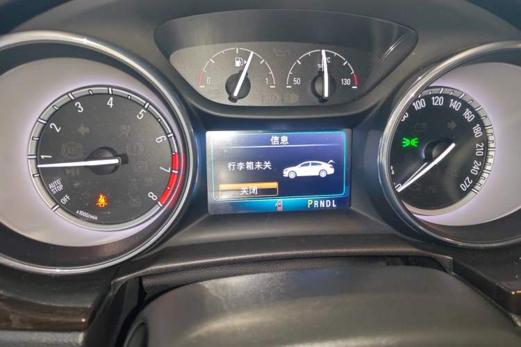 Used Buick Verano 2018 Sedan 20T Dual-Clutch Leading Model Instrument Cluster