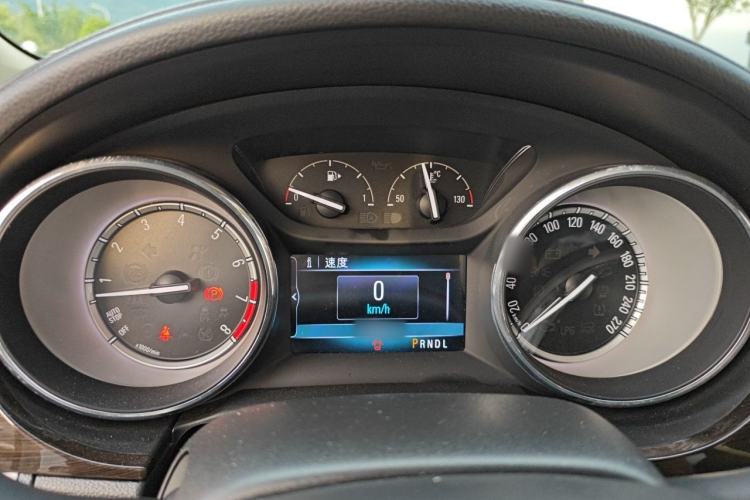 Used Buick Verano 2018 Sedan 20T Dual-Clutch Leading Model Instrument Cluster